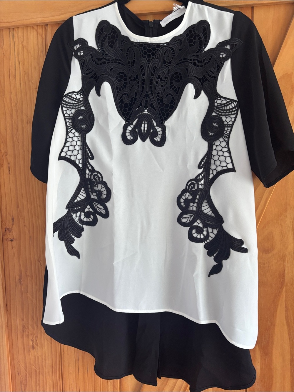 Anne Fontaine Black and White Lace-Appliqué Tunic